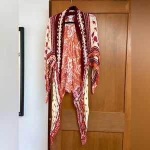FREE PEOPLE kimono. Lightweight, cut out detail O/S